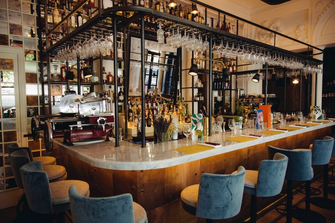 Big Mamma's Marquee Trattoria ober_mamma_paris