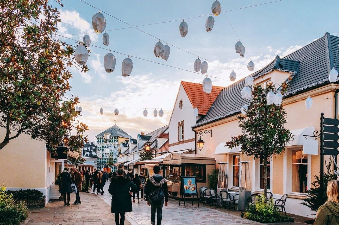 The La Vallee Village lavalleevillage_shoppingmall_paris