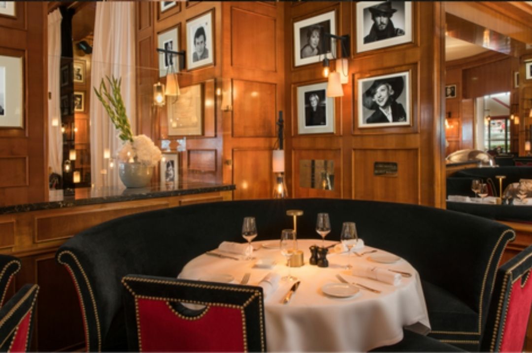 Jacques Garcia designed Fouquet's fouquet's_paris